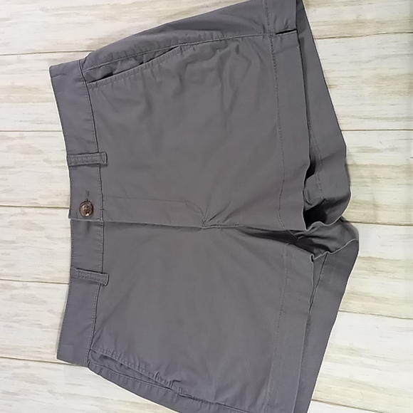 Old Navy Everyday Shorts High Rise Size 4 Gray - Picture 5 of 15